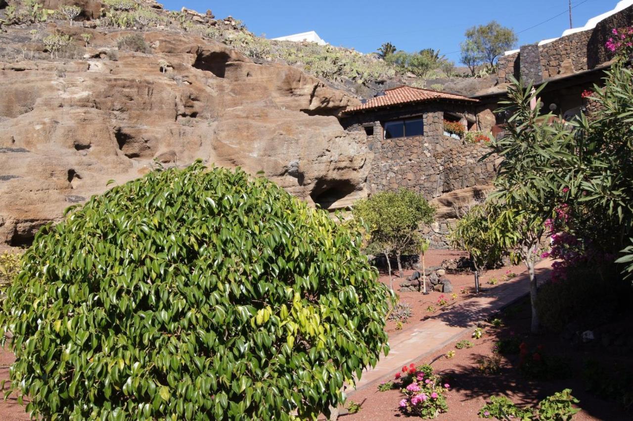 Castillo Lanzarote Villa Sophie - Luxury Villa -Sleep In A Volcanic Cave With Heated Pool Tías Exteriör bild