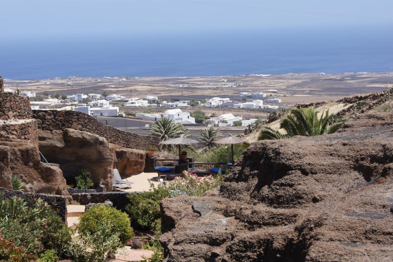 Castillo Lanzarote Villa Sophie - Luxury Villa -Sleep In A Volcanic Cave With Heated Pool Tías Exteriör bild