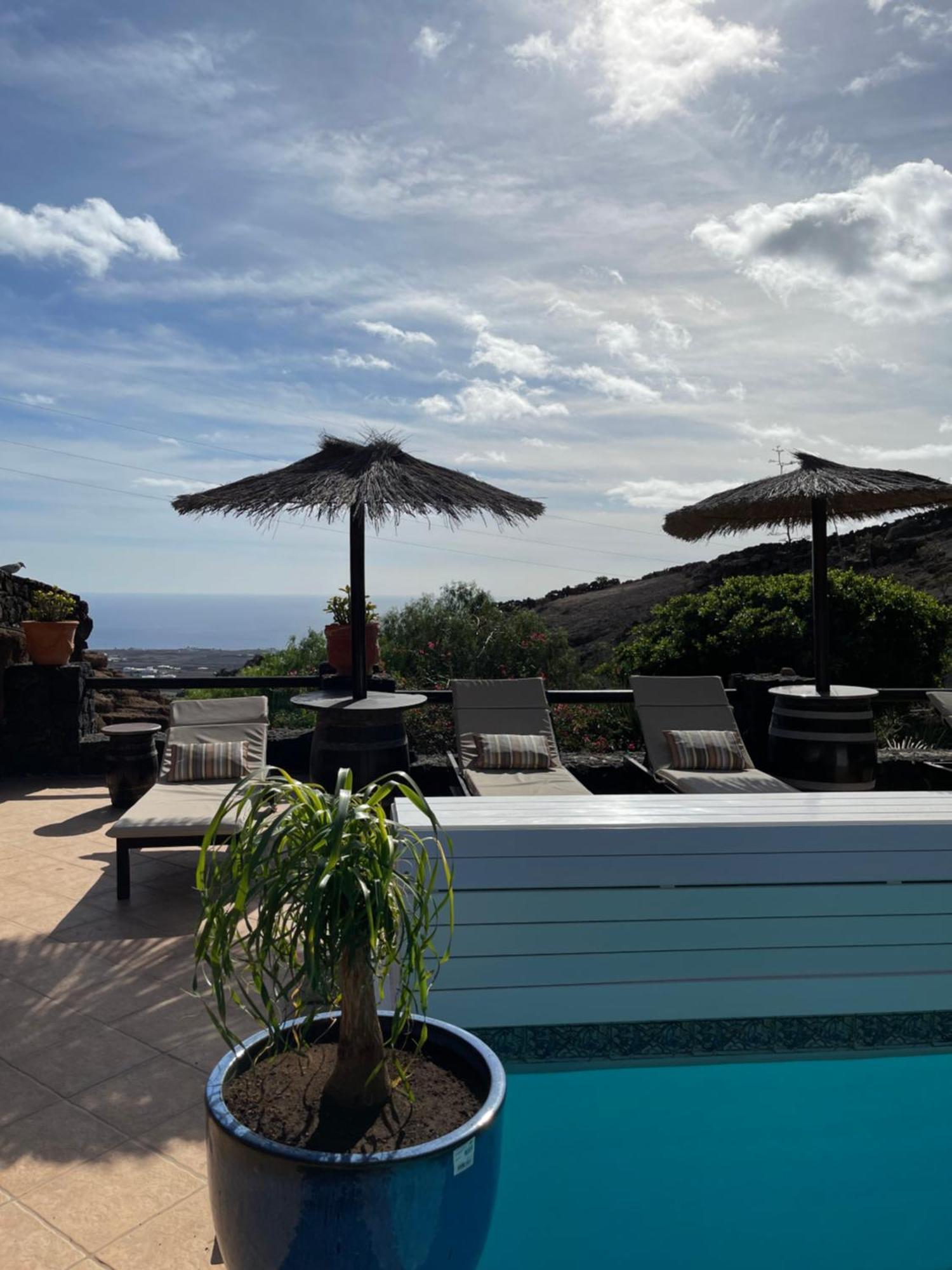Castillo Lanzarote Villa Sophie - Luxury Villa -Sleep In A Volcanic Cave With Heated Pool Tías Exteriör bild