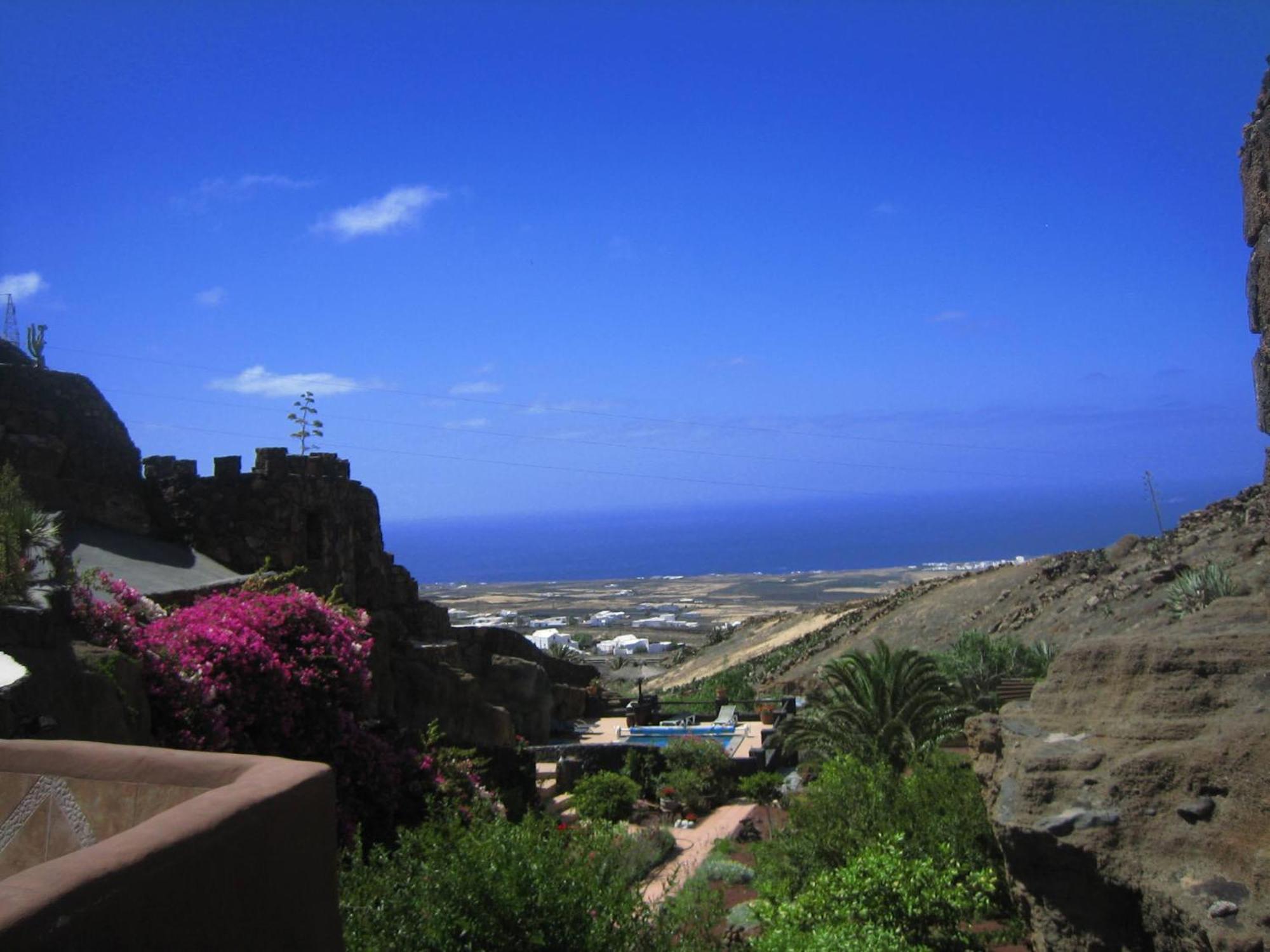 Castillo Lanzarote Villa Sophie - Luxury Villa -Sleep In A Volcanic Cave With Heated Pool Tías Exteriör bild