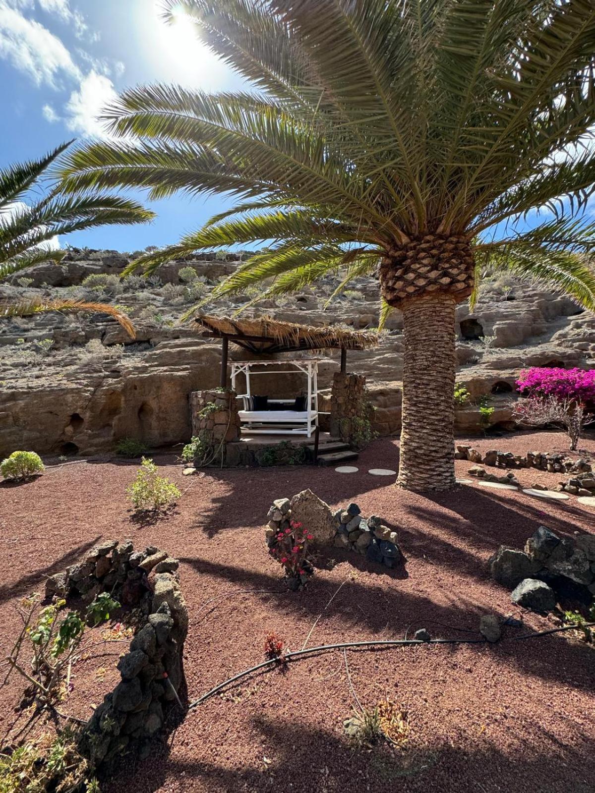 Castillo Lanzarote Villa Sophie - Luxury Villa -Sleep In A Volcanic Cave With Heated Pool Tías Exteriör bild