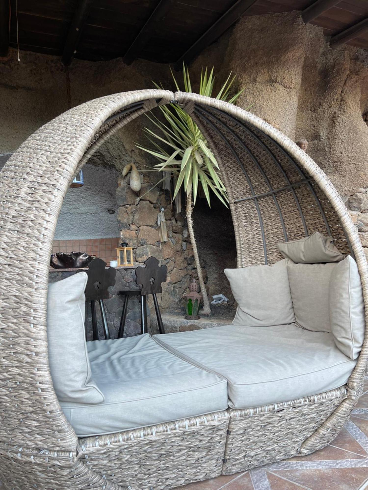 Castillo Lanzarote Villa Sophie - Luxury Villa -Sleep In A Volcanic Cave With Heated Pool Tías Exteriör bild