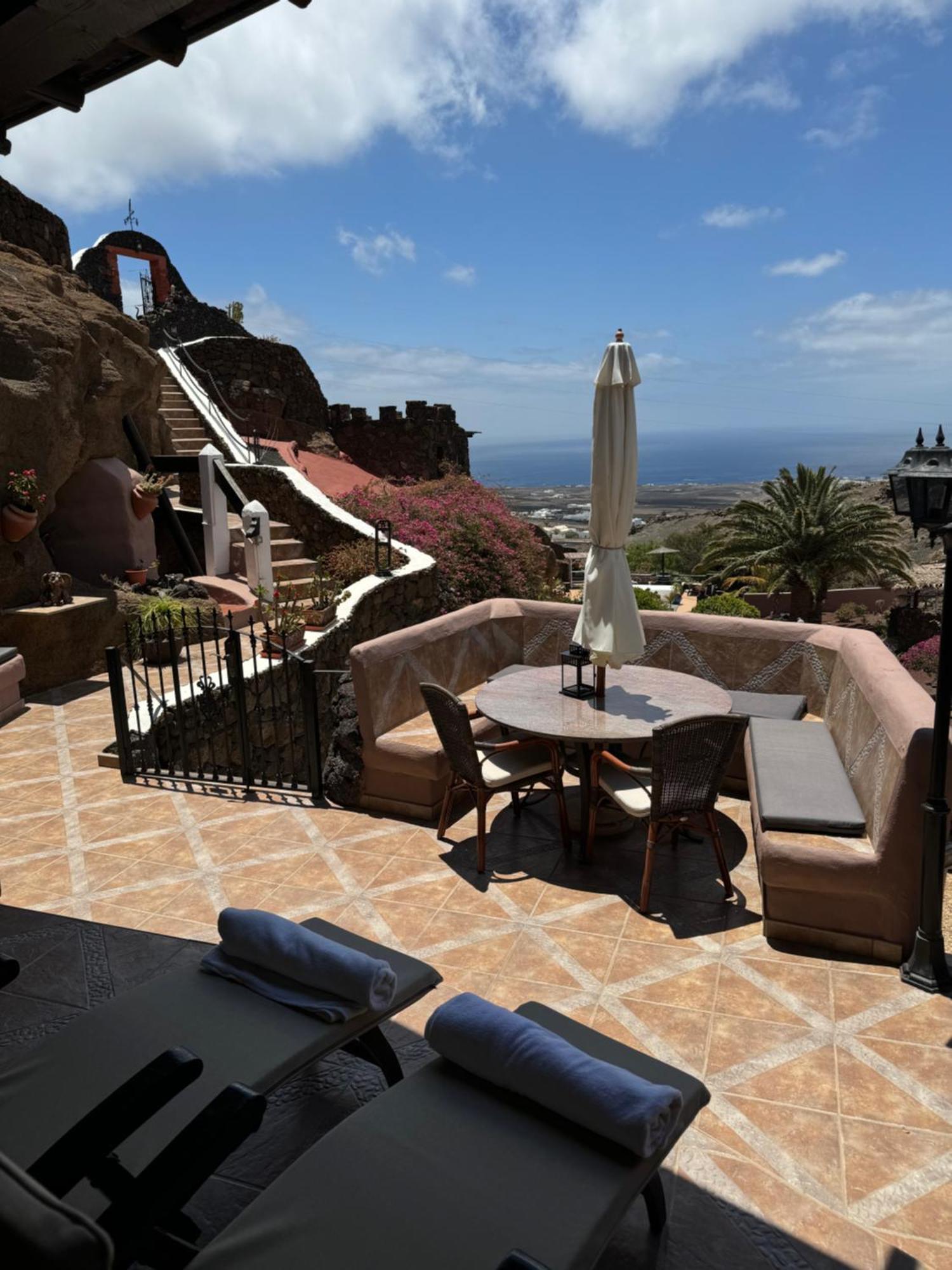 Castillo Lanzarote Villa Sophie - Luxury Villa -Sleep In A Volcanic Cave With Heated Pool Tías Exteriör bild